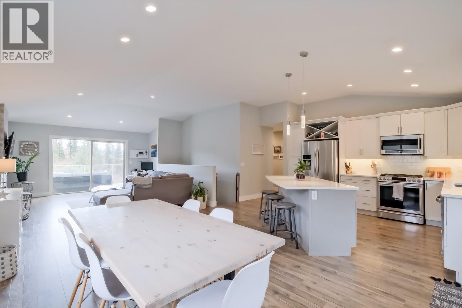 2582 Paramount Drive. West Kelowna, British Columbia