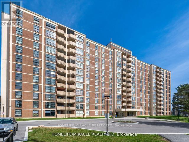 909 - 335 Driftwood Avenue, Toronto (black Creek)