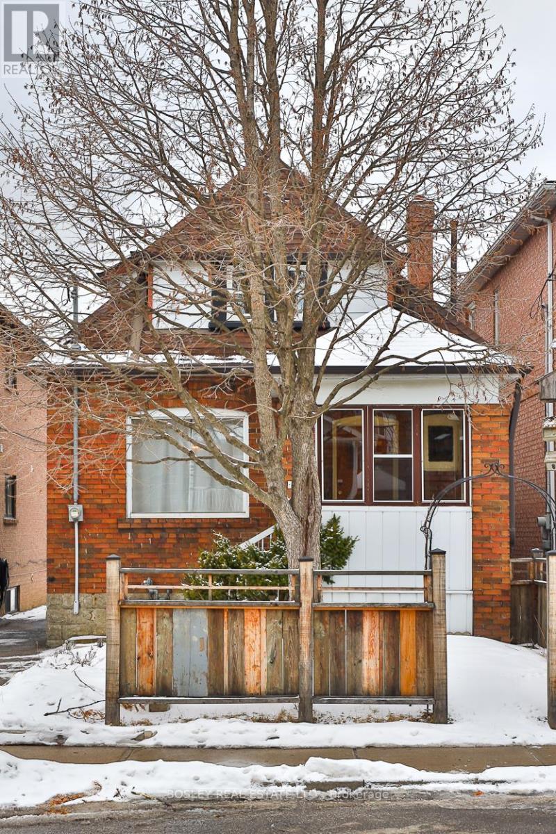 224 Rosethorn Avenue, Toronto (keelesdale-Eglinton West)