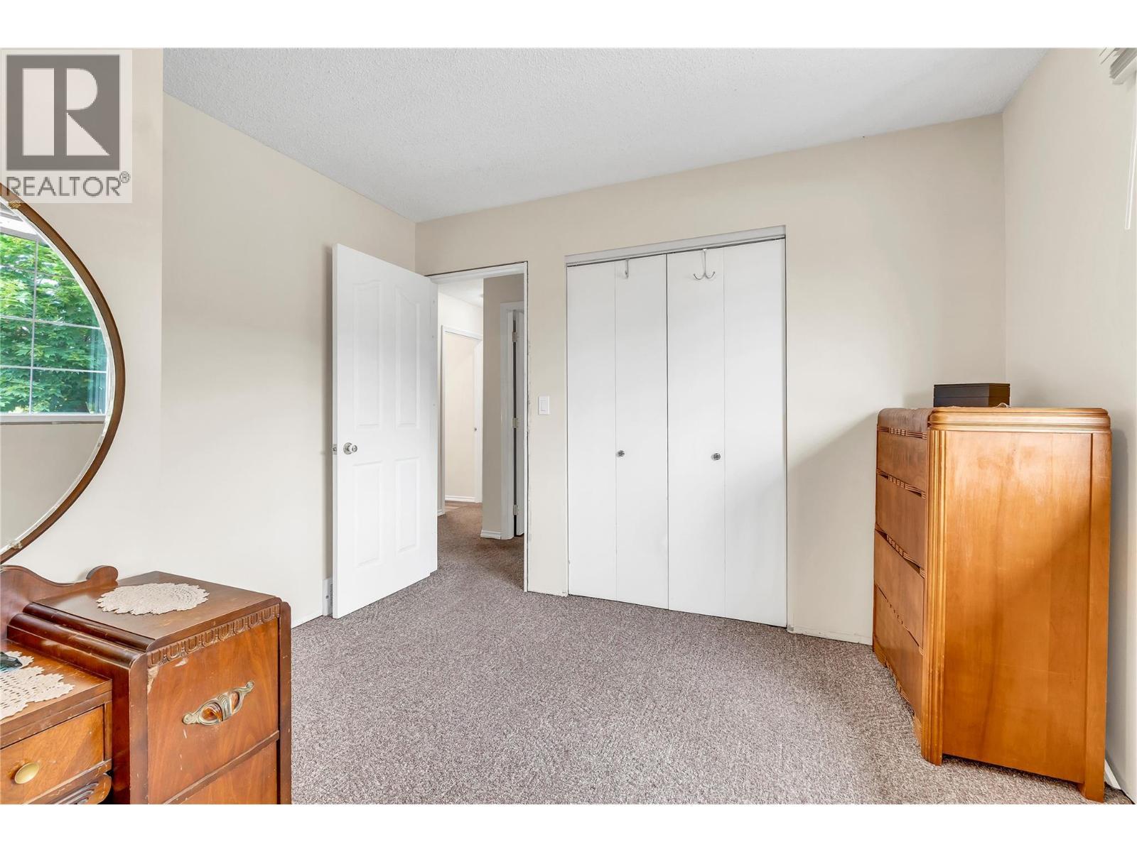 2887 Aberdeen Road. West Kelowna, British Columbia