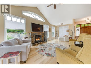 174 Jewell Place. Summerland, British Columbia