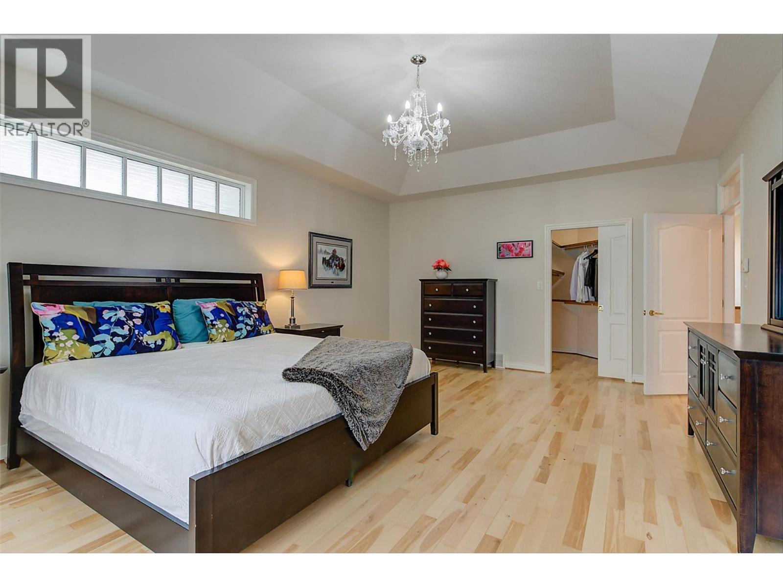 174 Jewell Place. Summerland, British Columbia