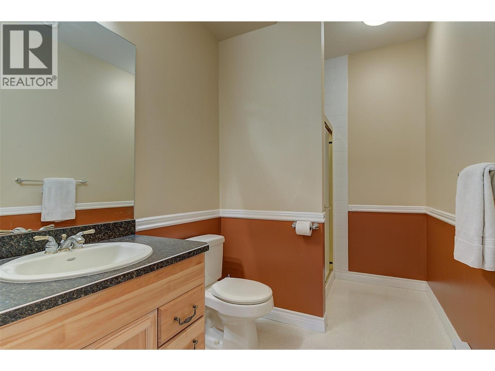 174 Jewell Place. Summerland, British Columbia