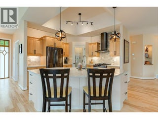 174 Jewell Place. Summerland, British Columbia