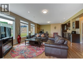 174 Jewell Place. Summerland, British Columbia