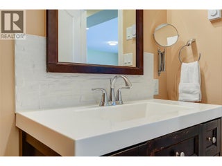 174 Jewell Place. Summerland, British Columbia