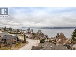 174 Jewell Place. Summerland, British Columbia