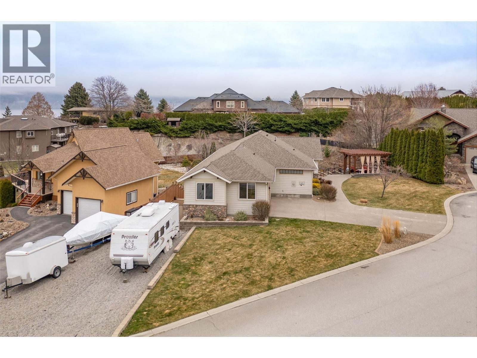 174 Jewell Place. Summerland, British Columbia