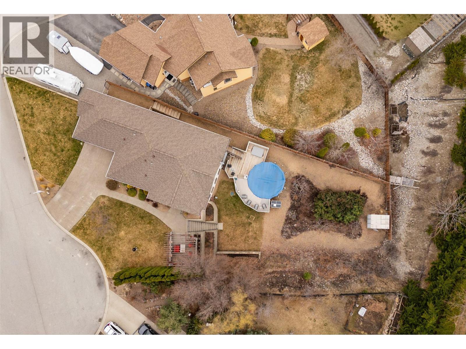 174 Jewell Place. Summerland, British Columbia