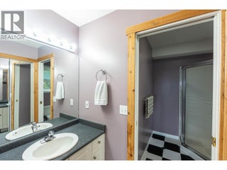 3052 Ensign Way. West Kelowna, British Columbia