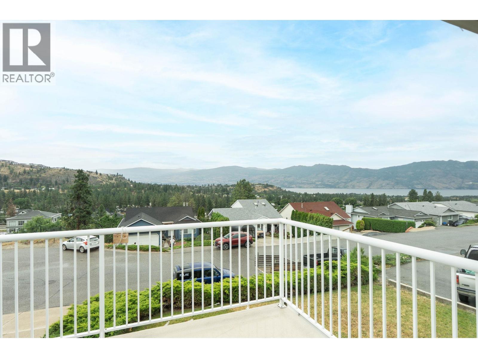 3052 Ensign Way. West Kelowna, British Columbia