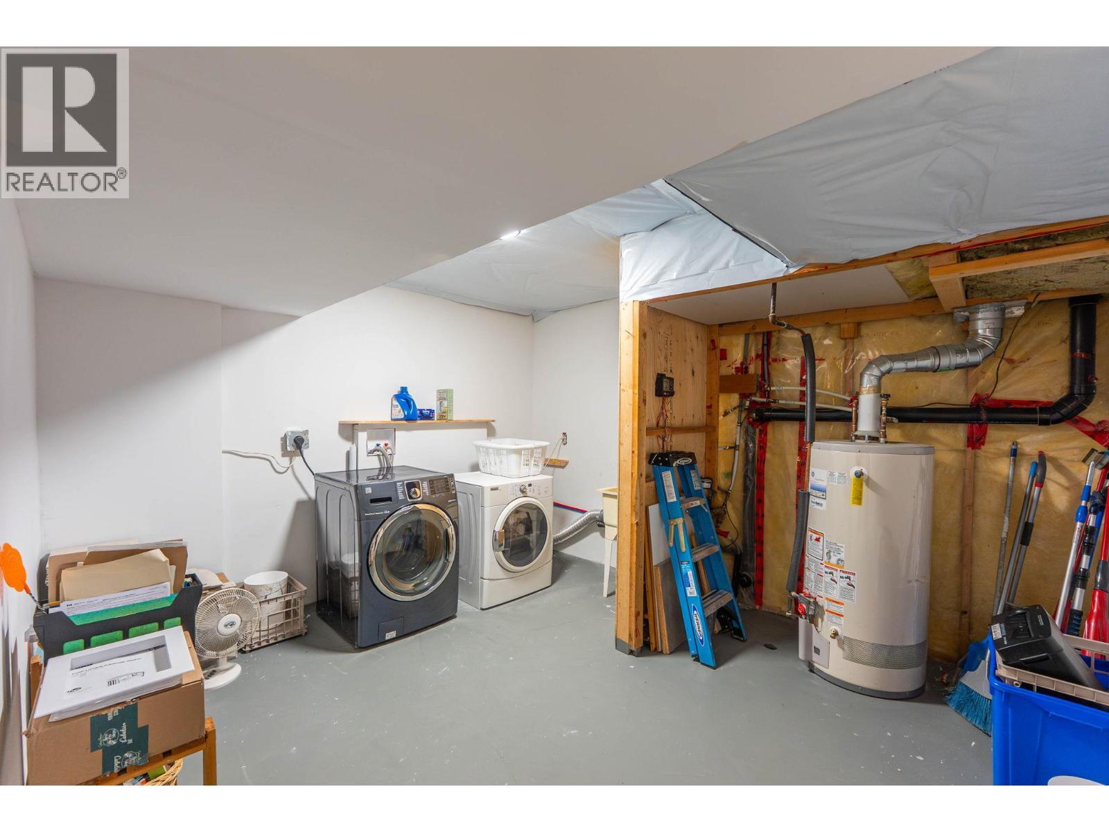 3052 Ensign Way. West Kelowna, British Columbia