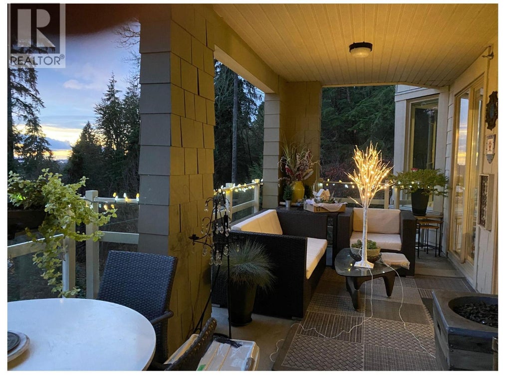 301 560 Raven Woods Drive, North Vancouver