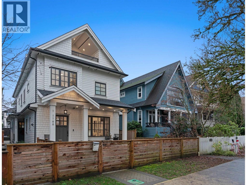 1 1166 E 11th Avenue, Vancouver