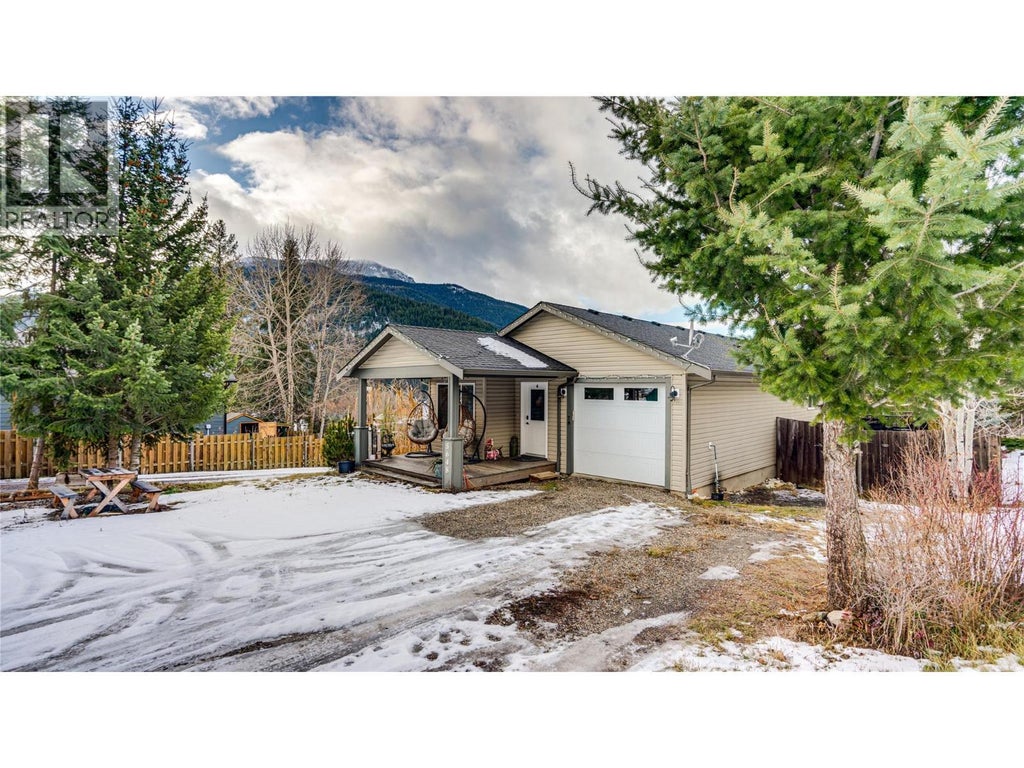 5648 Lynes Road, Falkland