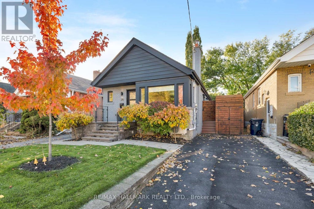 26 Hutton Avenue, Toronto (east York)