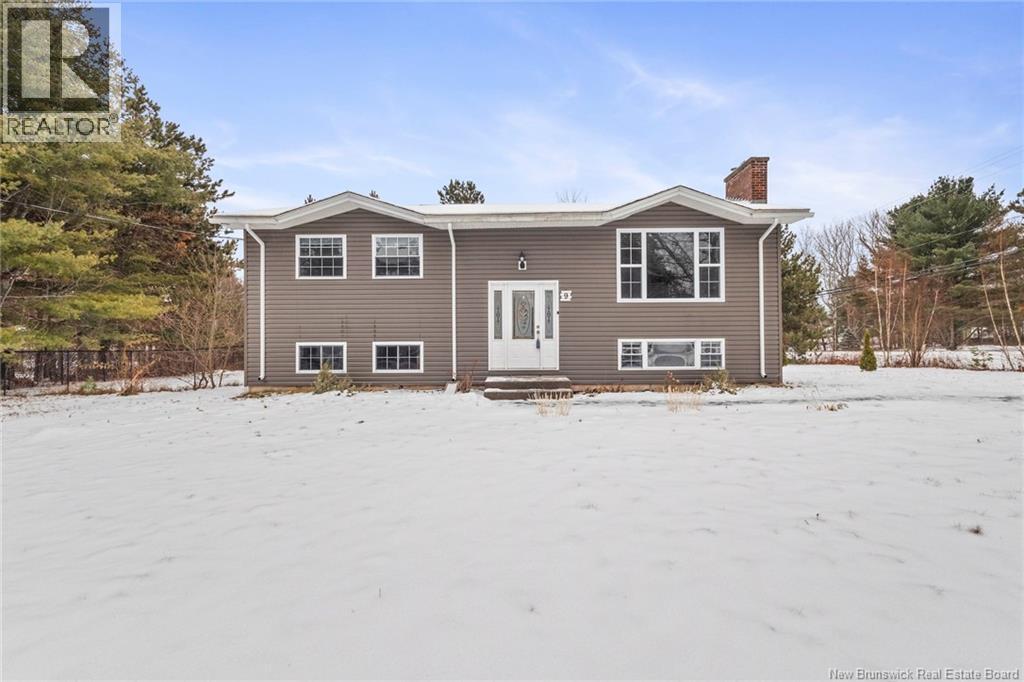 9 Currie Avenue, Burton