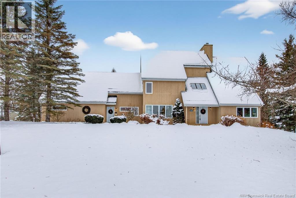 353 Lavoie Street, Dieppe