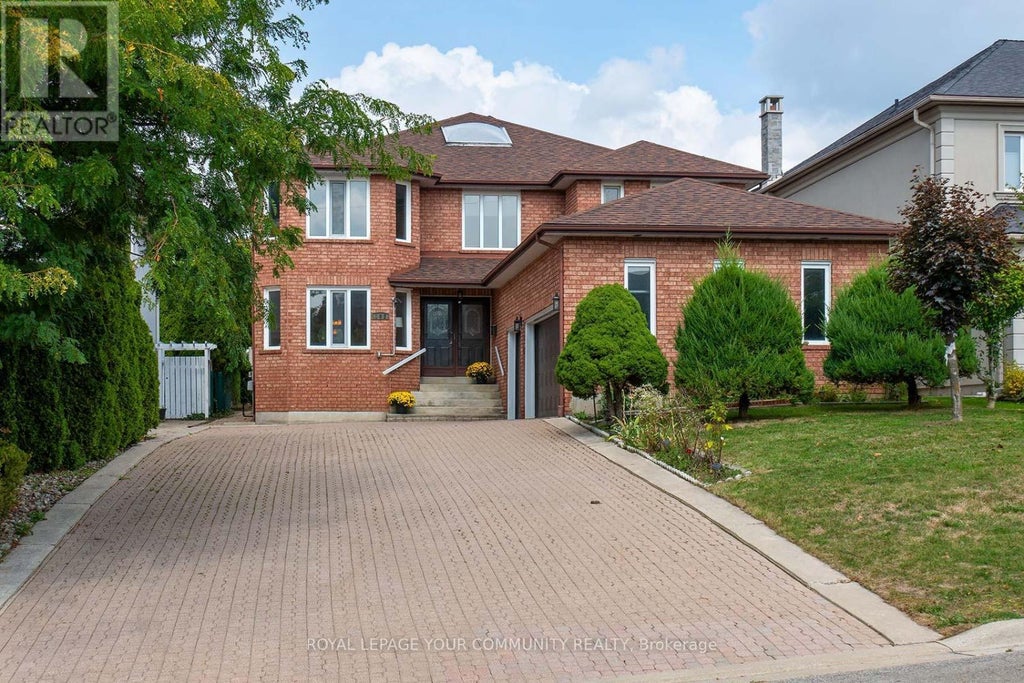 182 Oxford Street, Richmond Hill (mill Pond)
