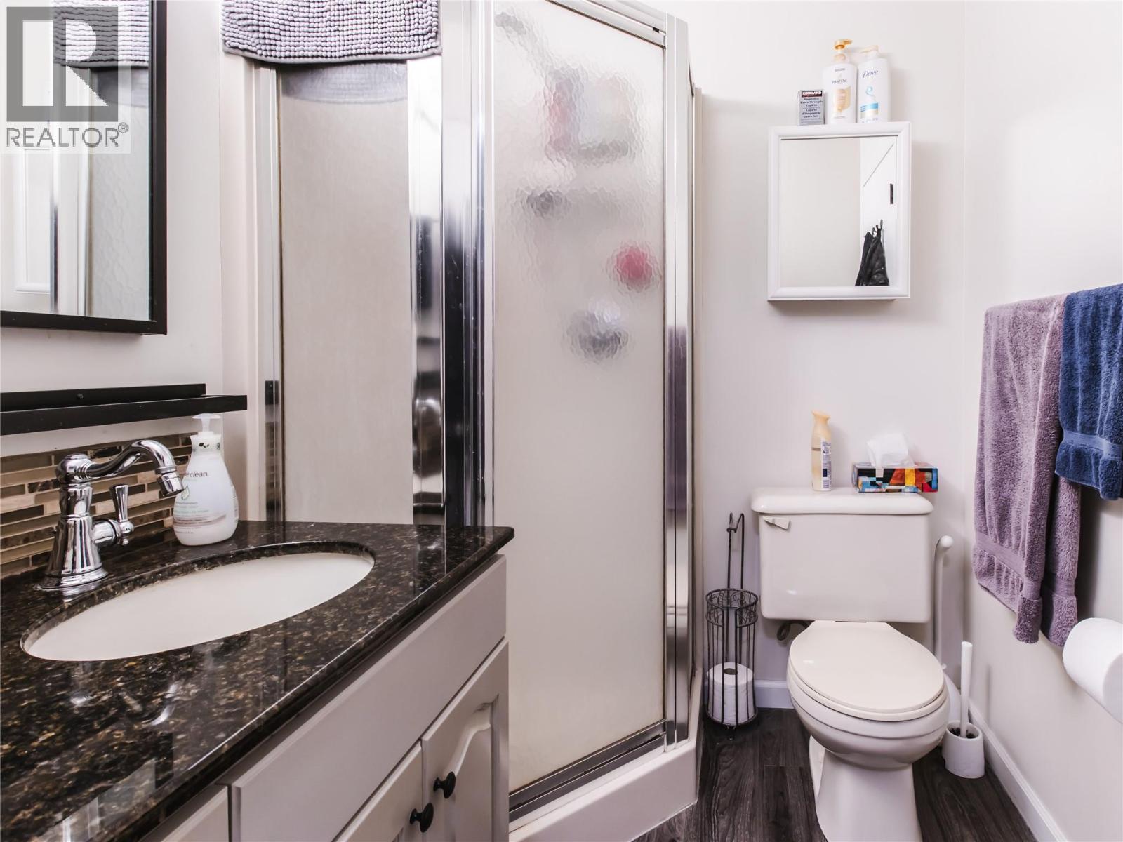 2876 Juniper Crescent. Blind Bay, British Columbia