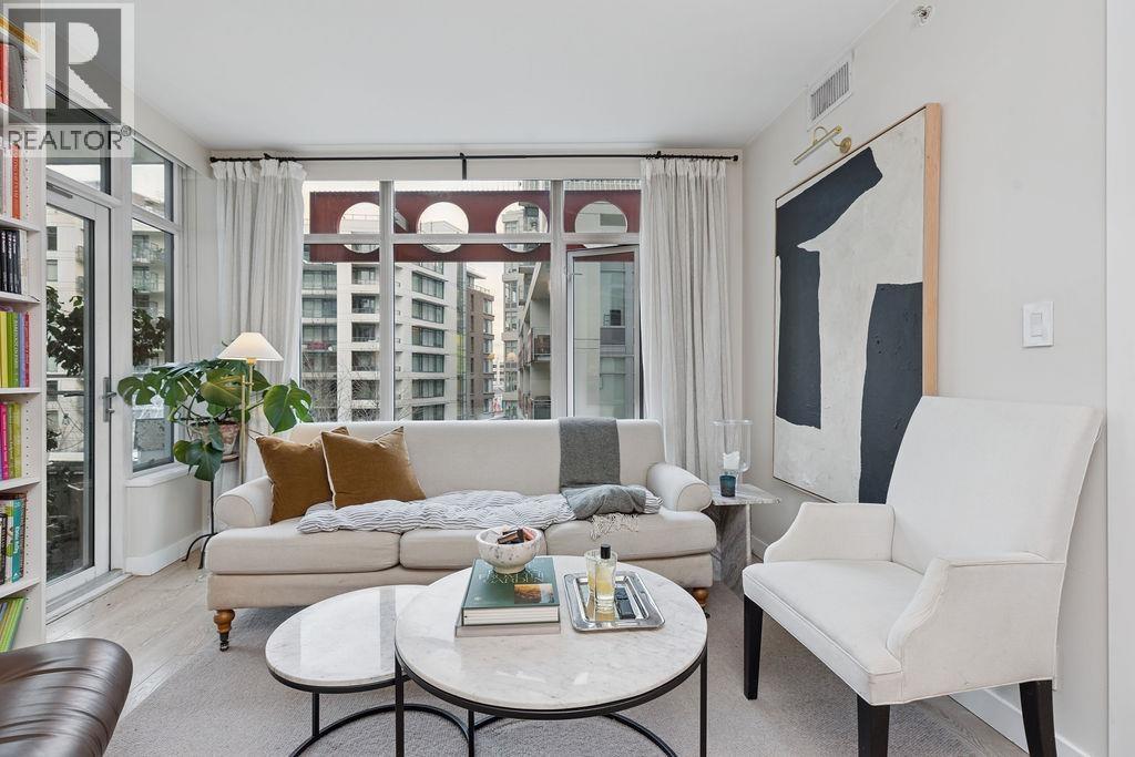 502 111 E 1st Avenue, Vancouver