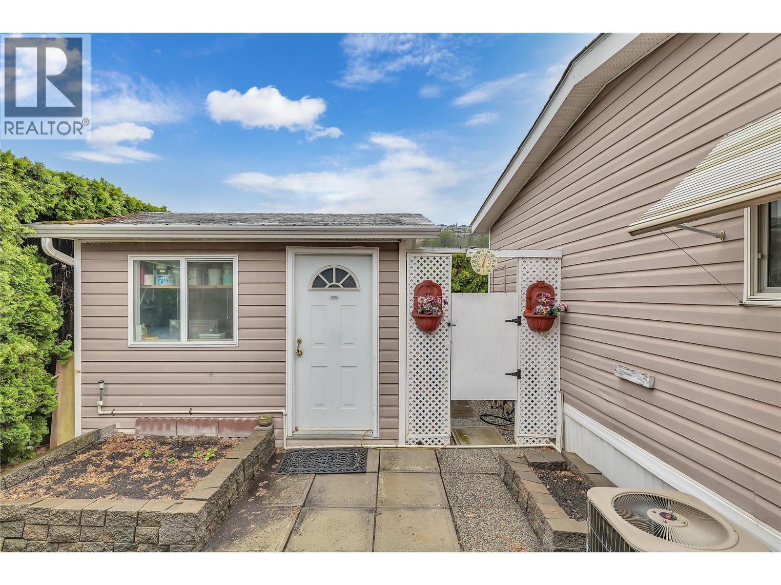 1850 Shannon Lake Road Unit# 133. West Kelowna, British Columbia