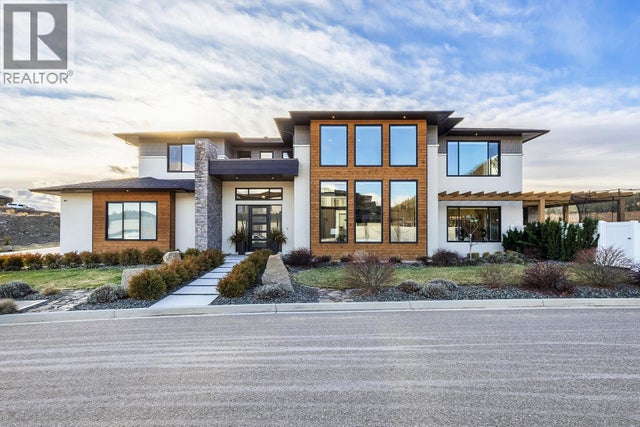 2688 Ridgemount Drive, West Kelowna