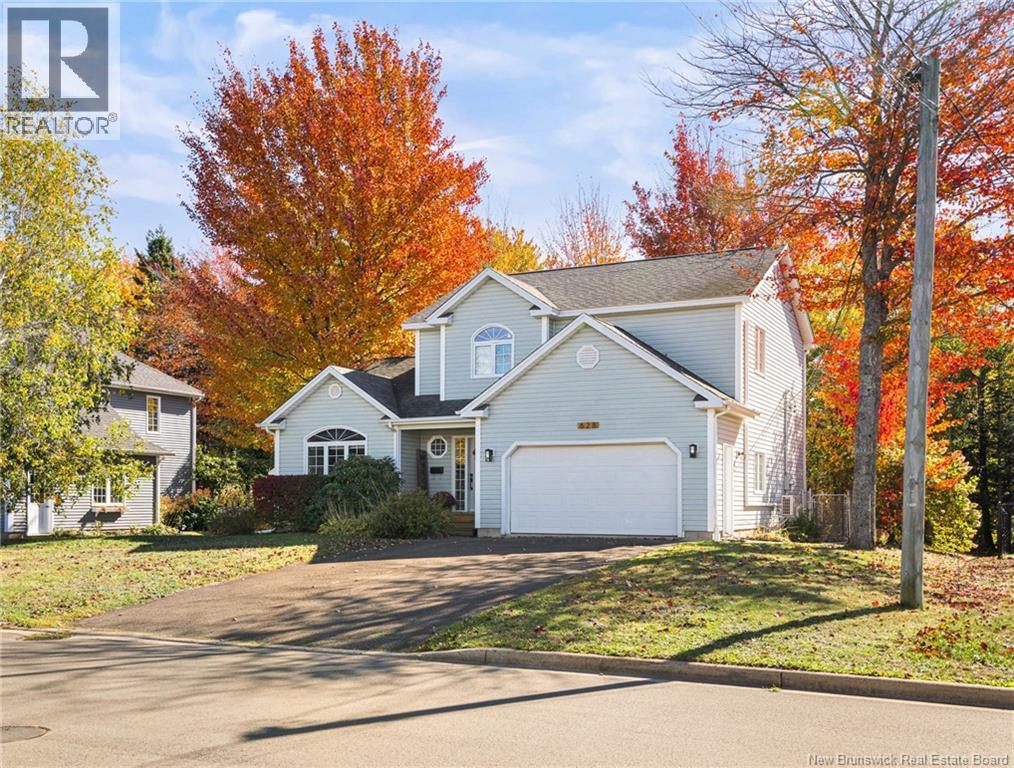 628 Clarence Cormier Street, Dieppe