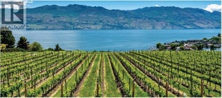 2760 Olalla Road Unit# 407. West Kelowna, British Columbia