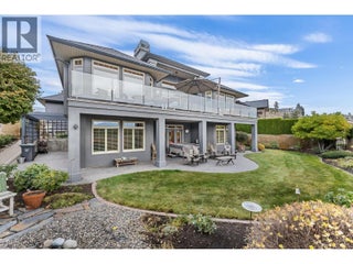 3373 Ridge Boulevard. West Kelowna, British Columbia