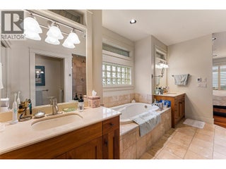 3373 Ridge Boulevard. West Kelowna, British Columbia