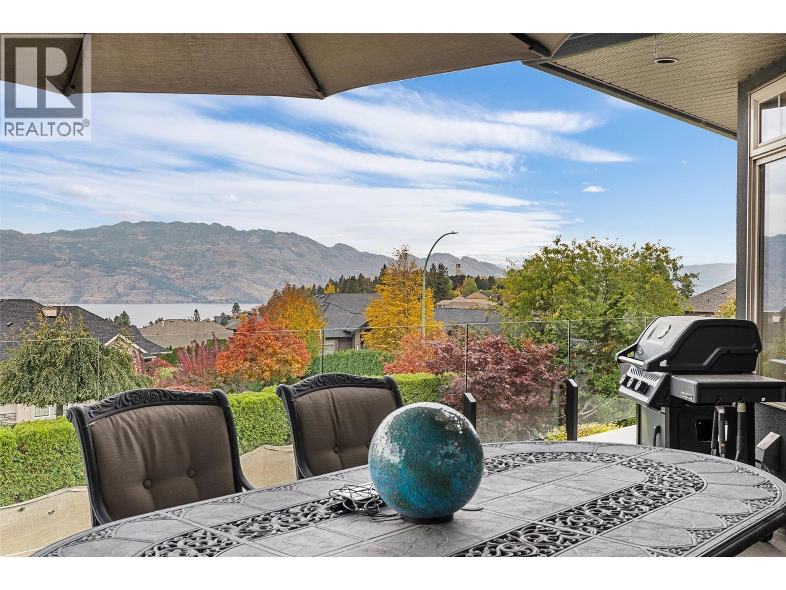 3373 Ridge Boulevard. West Kelowna, British Columbia