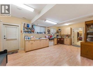 3373 Ridge Boulevard. West Kelowna, British Columbia