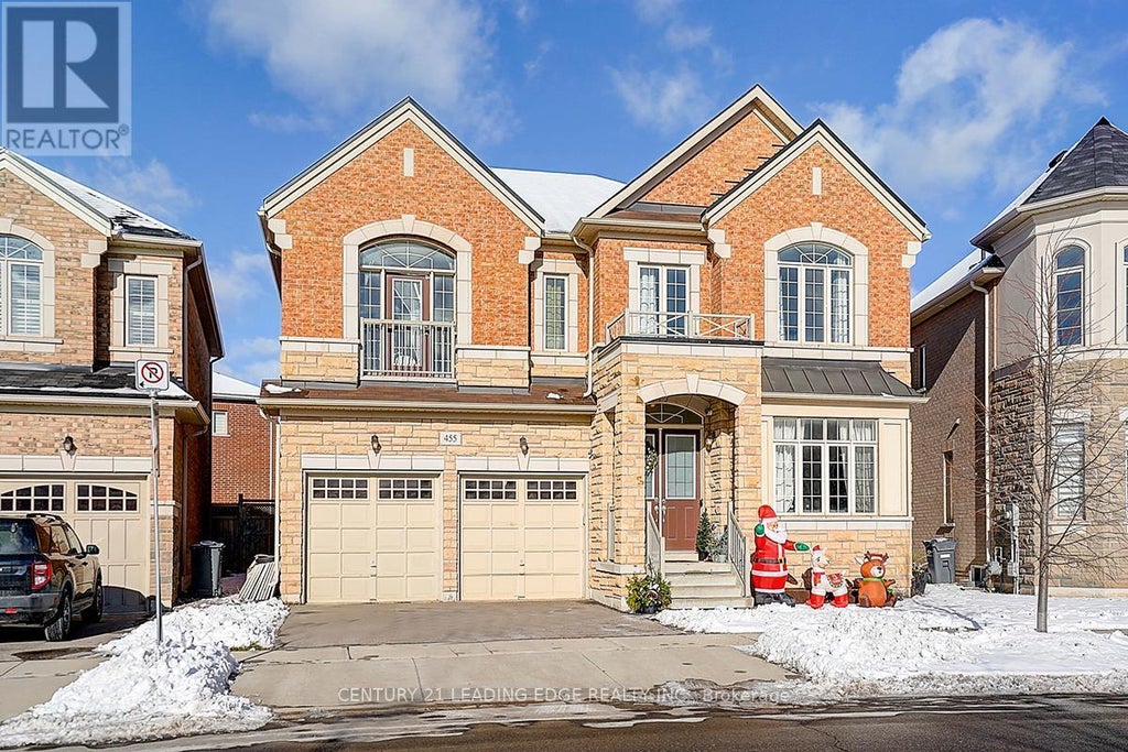 455 Threshing Mill Boulevard, Oakville (jm Joshua Meadows)