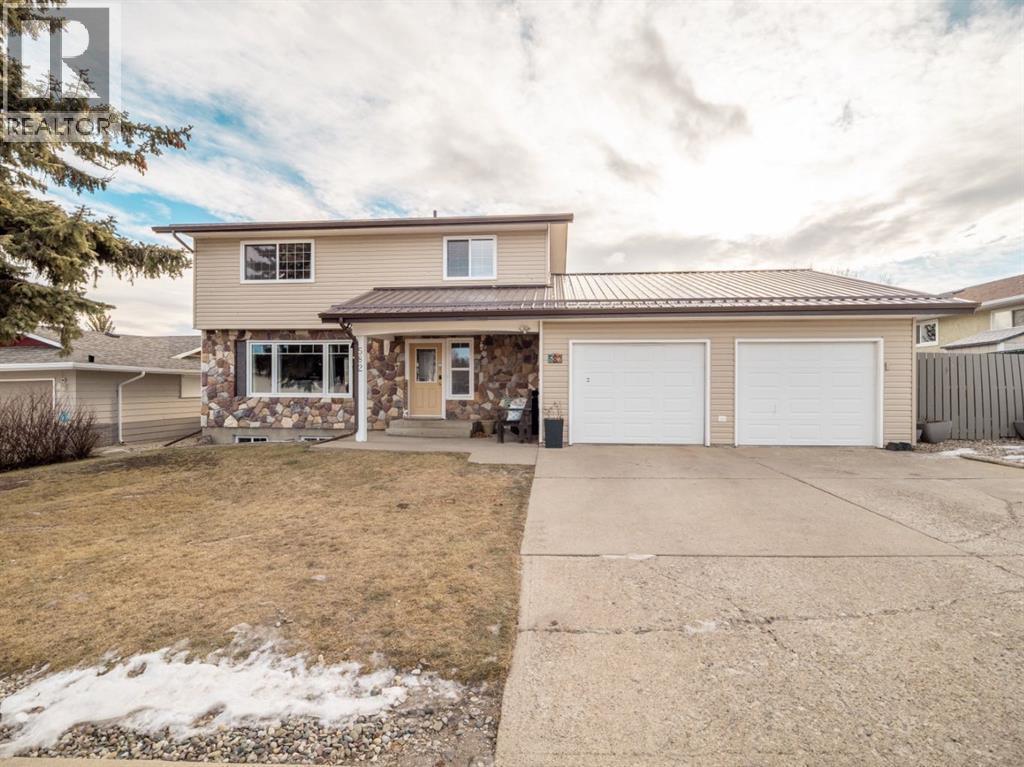 582 3a Avenue, Cardston