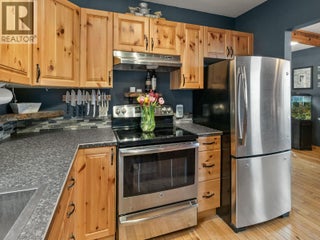 1809 Cardinal Creek Road. Kelowna, British Columbia