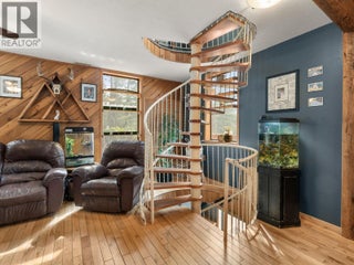 1809 Cardinal Creek Road. Kelowna, British Columbia