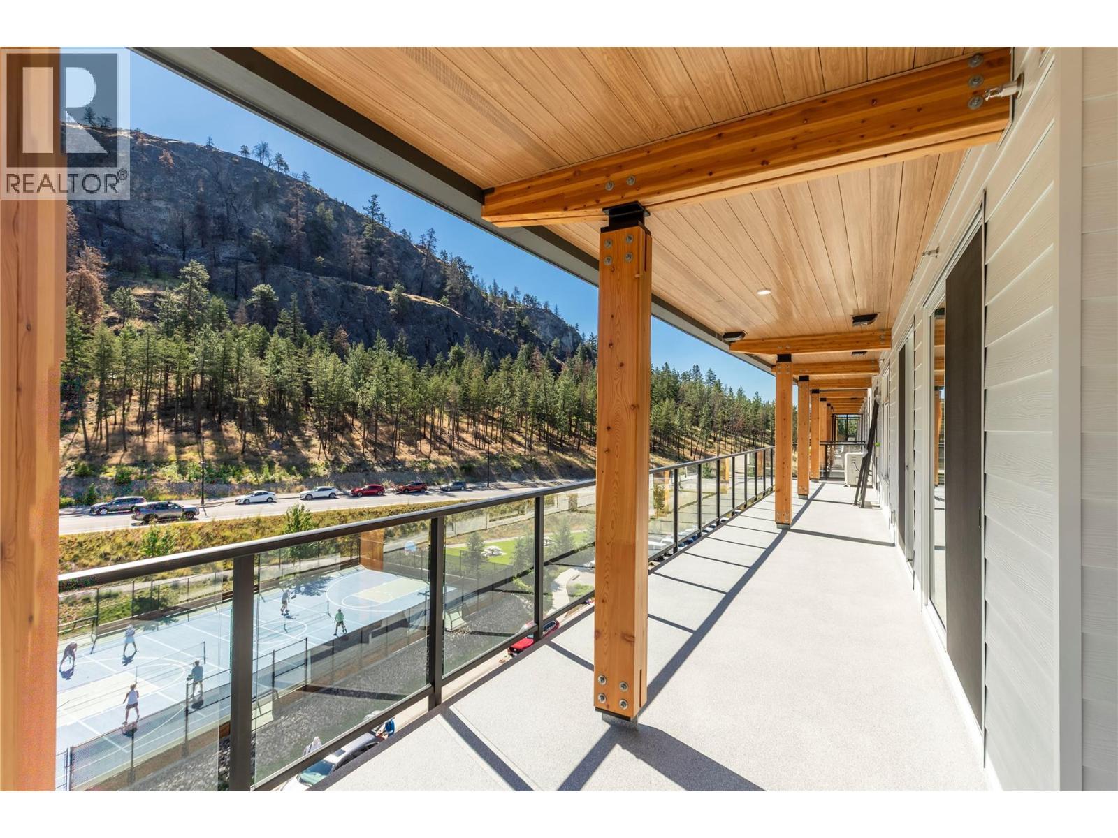 9652 Benchland Drive Unit# 501. Lake Country, British Columbia