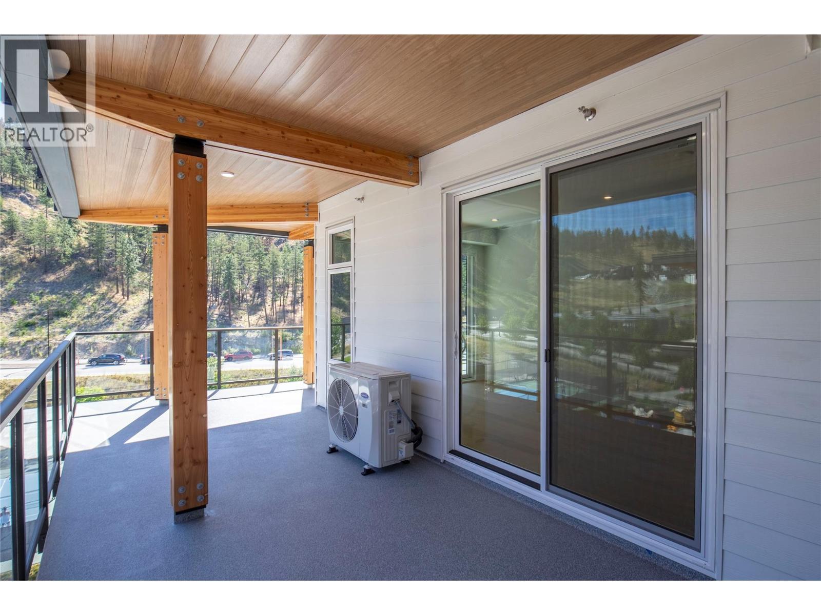 9652 Benchland Drive Unit# 501. Lake Country, British Columbia