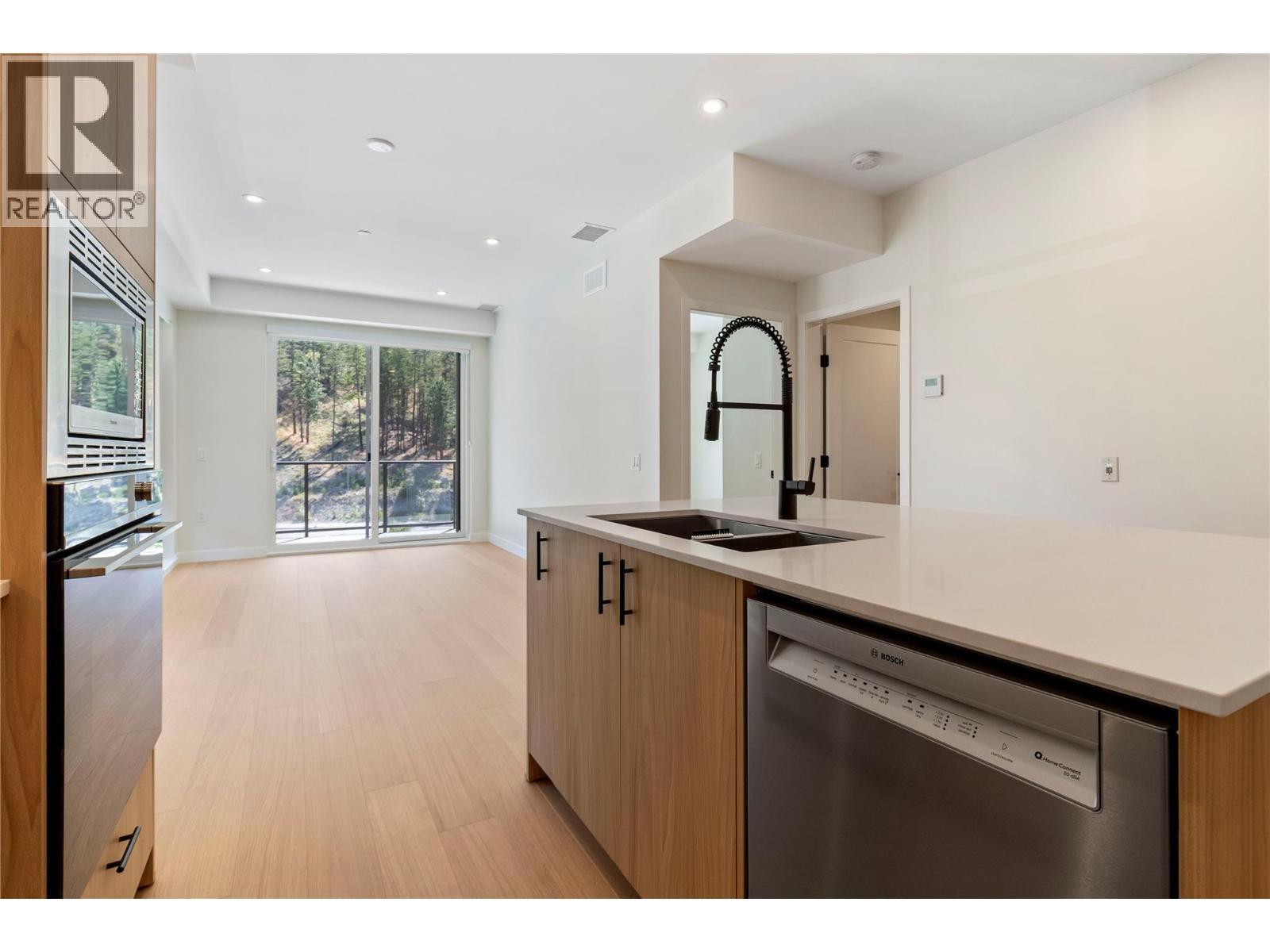 9652 Benchland Drive Unit# 501. Lake Country, British Columbia