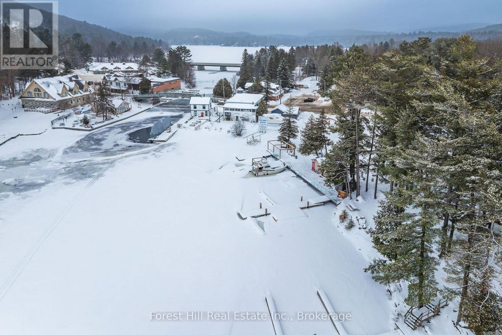 1092 Main Street, Lake Of Bays (ridout)