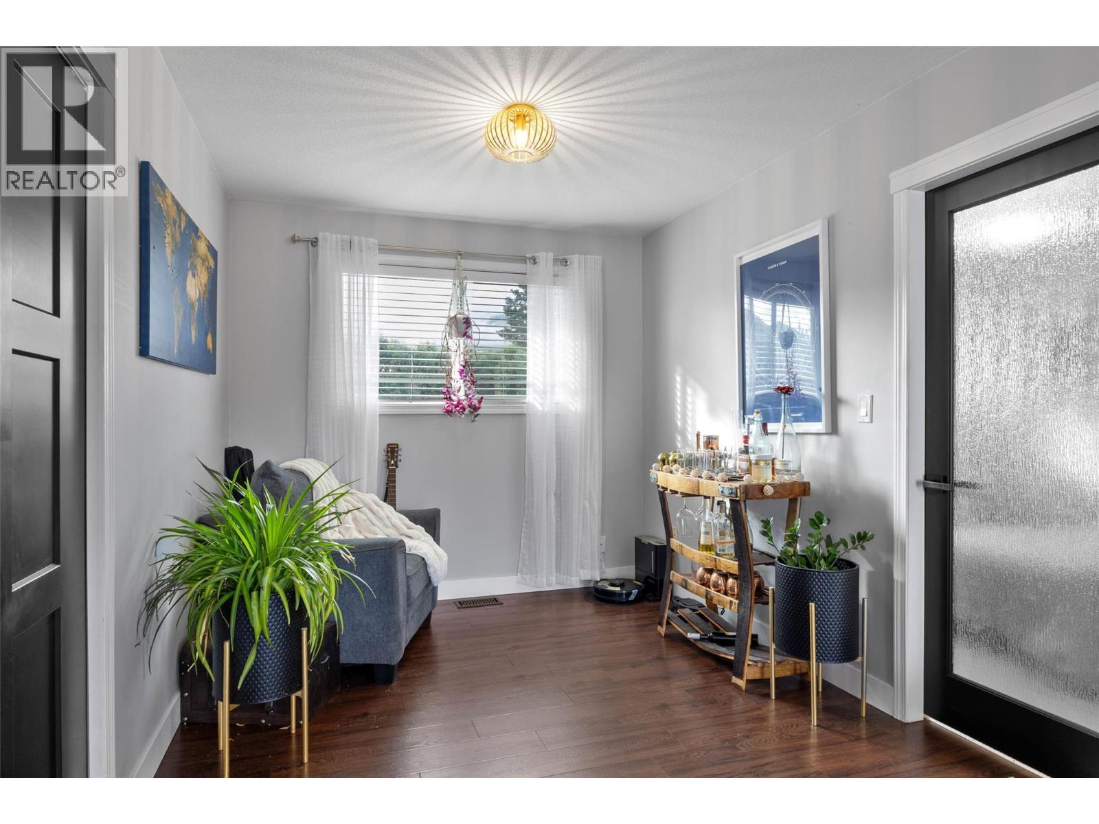 1795 Delnor Crescent. Kamloops, British Columbia