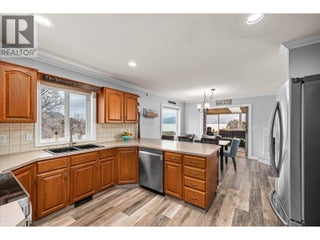 5373 Buchanan Road. Peachland, British Columbia