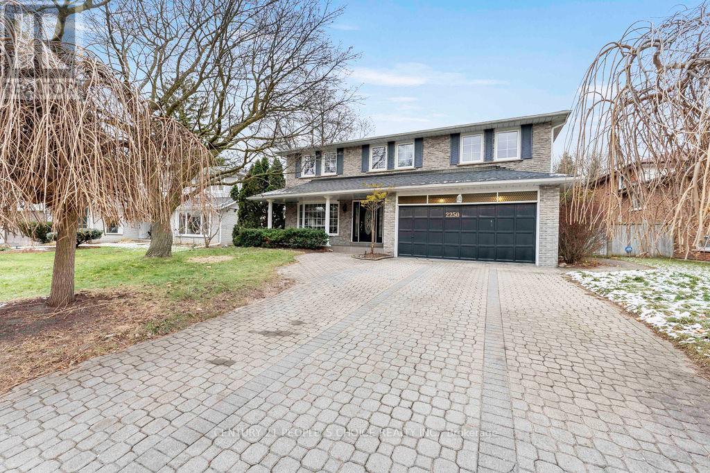 2250 Kenbarb Road, Mississauga (cooksville)