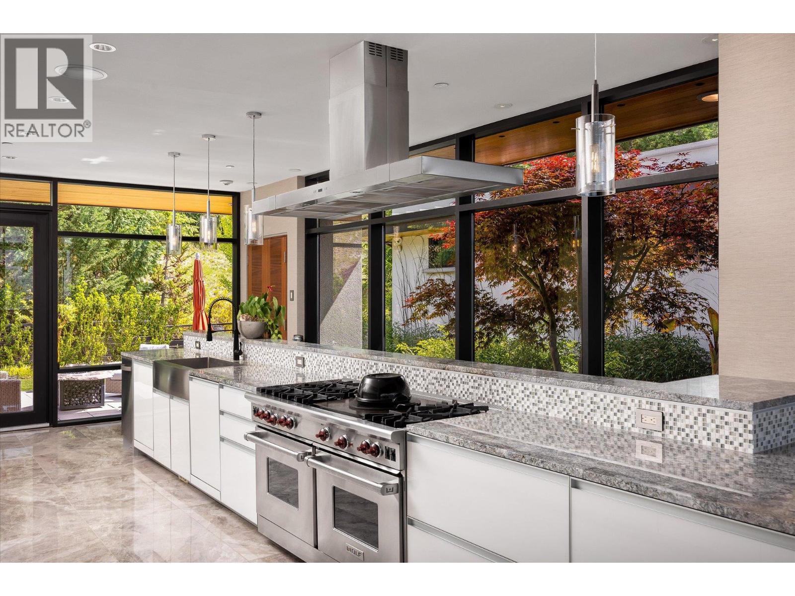 180 Sheerwater Court Unit# 19. Kelowna, British Columbia