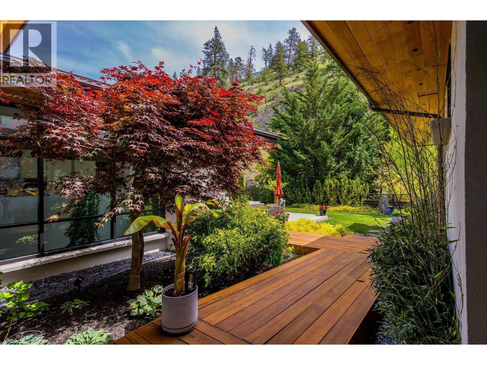 180 Sheerwater Court Unit# 19. Kelowna, British Columbia