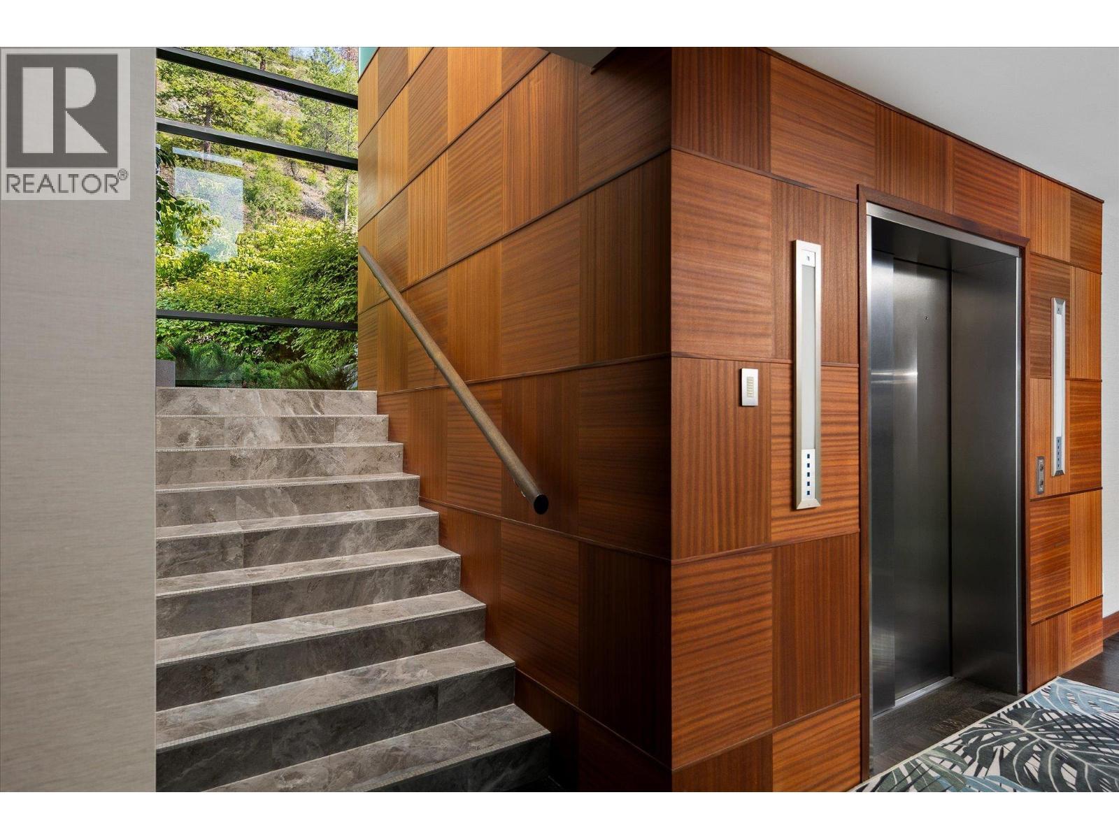 180 Sheerwater Court Unit# 19. Kelowna, British Columbia