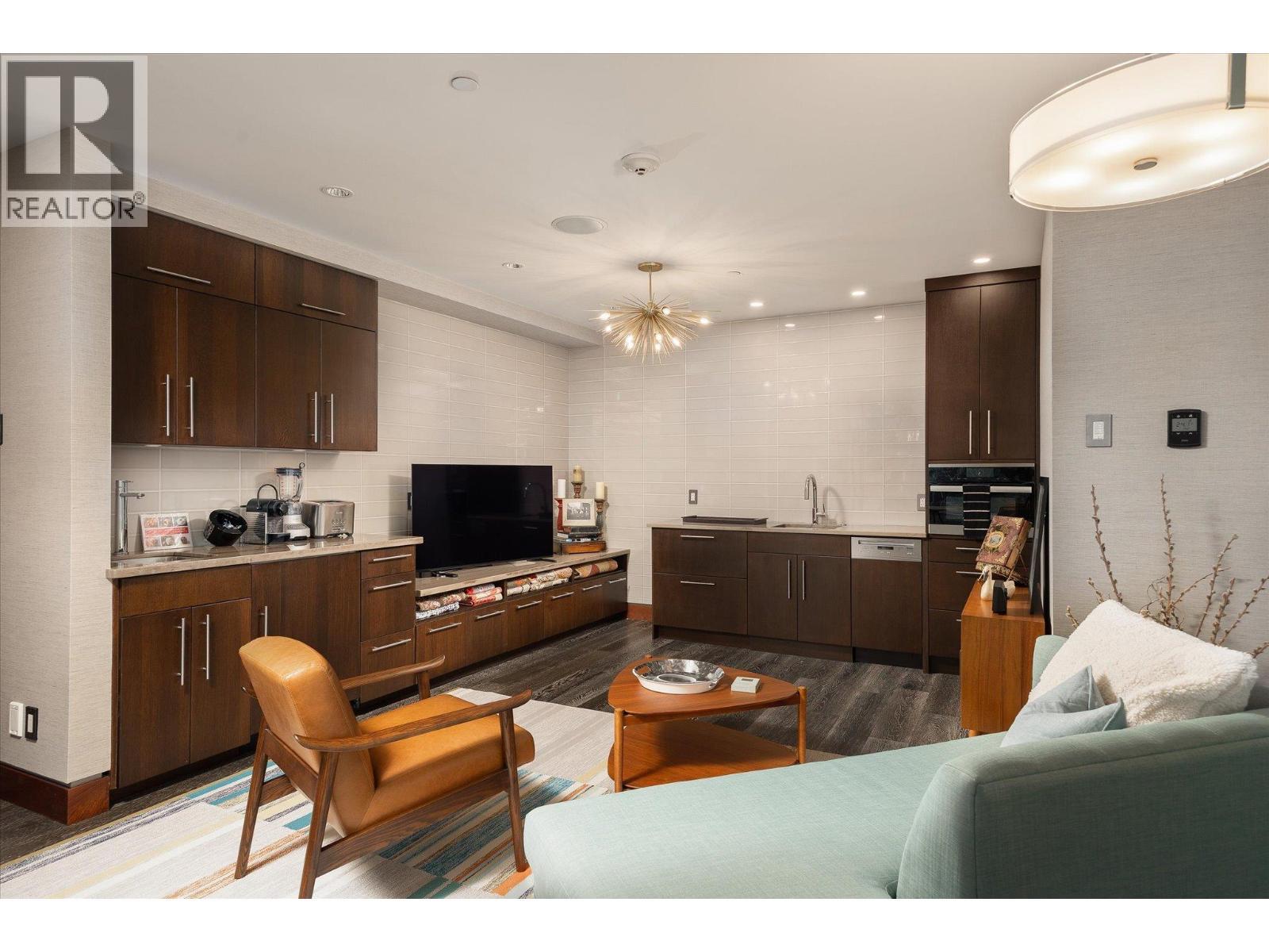 180 Sheerwater Court Unit# 19. Kelowna, British Columbia