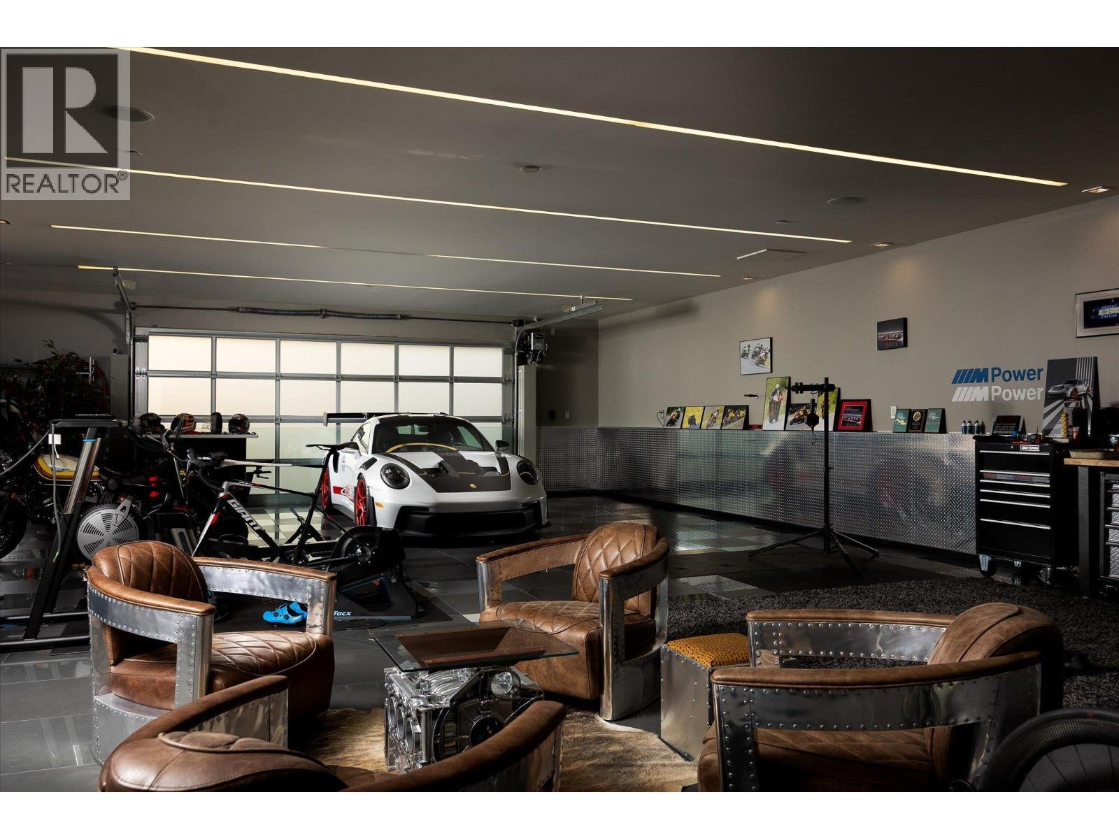 180 Sheerwater Court Unit# 19. Kelowna, British Columbia