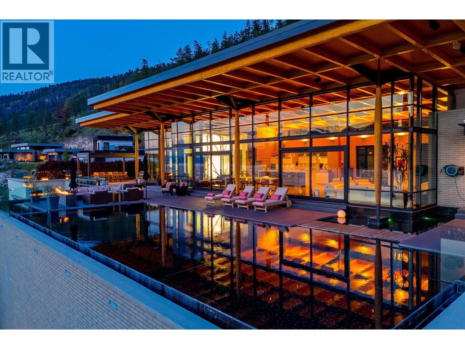 180 Sheerwater Court Unit# 19. Kelowna, British Columbia